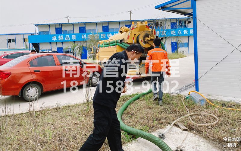 255果场工地化粪池处理