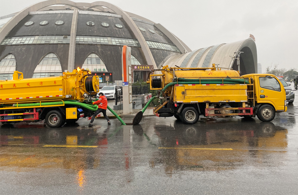 果场商场管道清淤