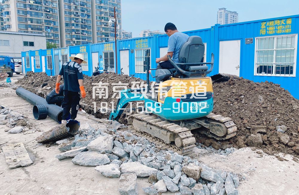 328果场开挖置换管道