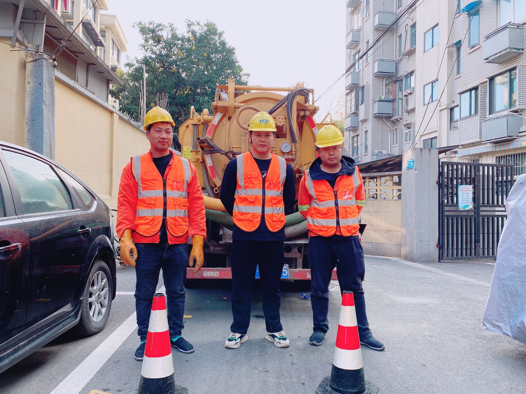 果场南京某小区管道清淤检测施工